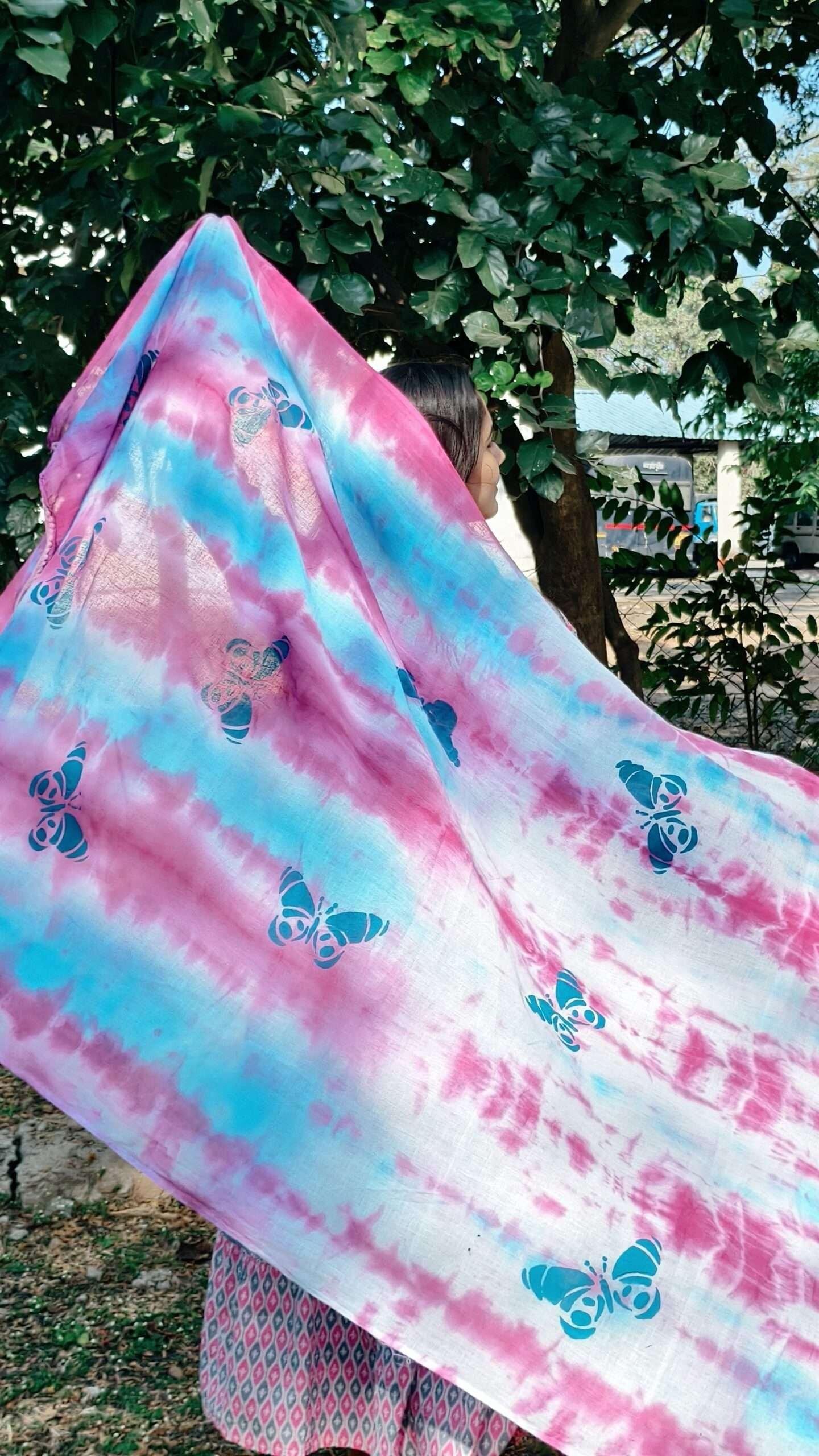 Tie n dye duppat design