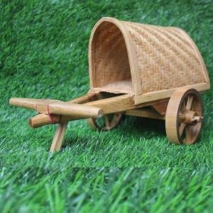 Eco-Friendly Bamboo Bullock Cart Handicraft Showpiece