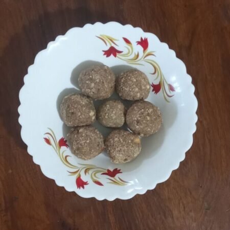 Ragi Millet Laddoo Traditional And Healthy Indian Sweet | Nachni Laddoo (1kg)